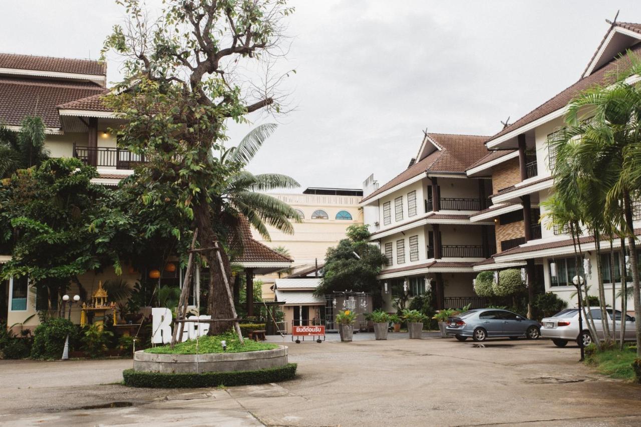Diamond Park Inn Chiangrai & Resort Chiang Rai Exteriör bild